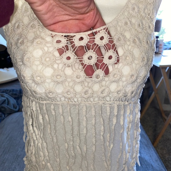 Bohemian fringe top - Picture 3 of 4